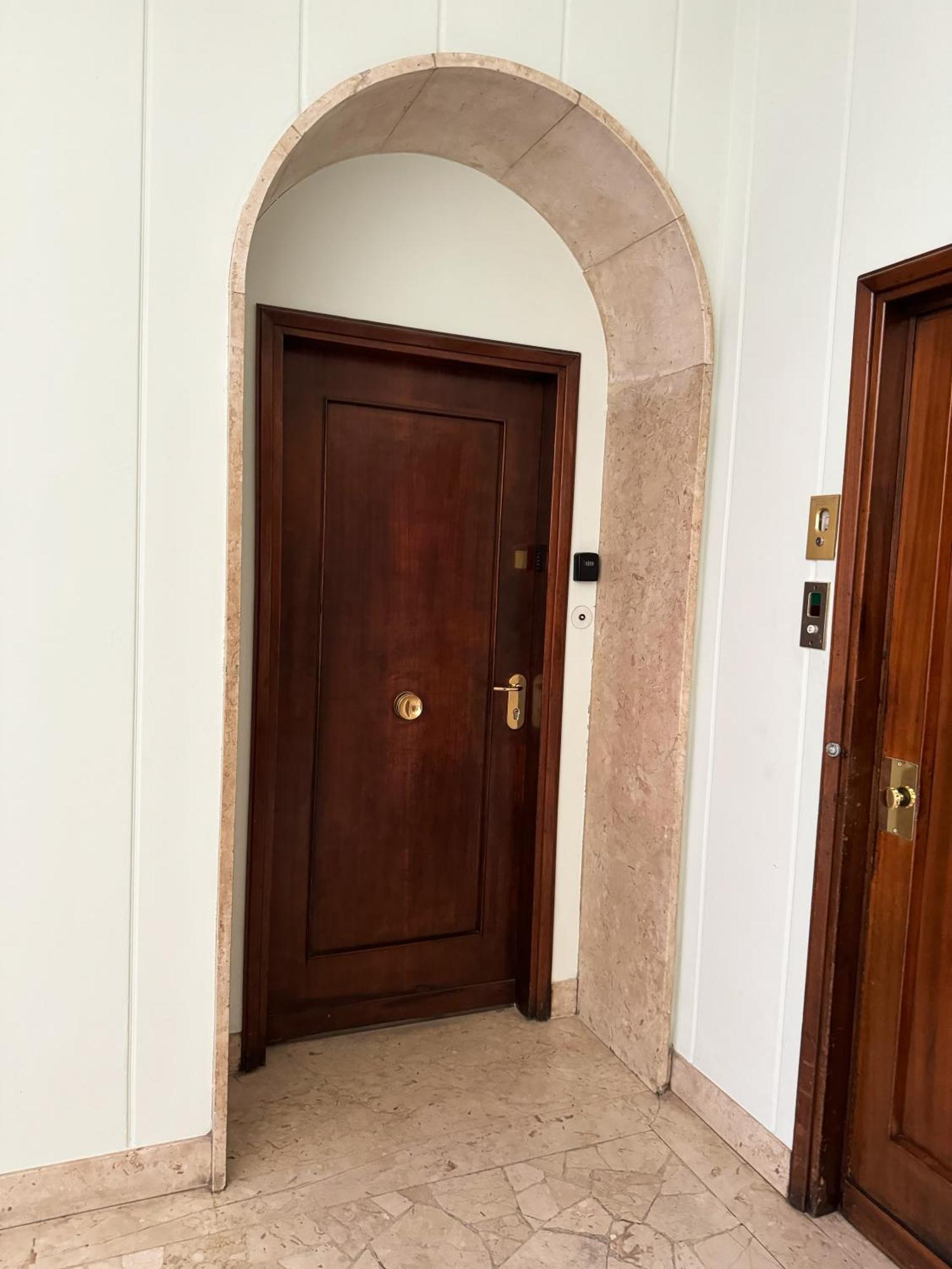 Gohost - City Hideaway A Few Minutes From Milano Centrale Exteriör bild